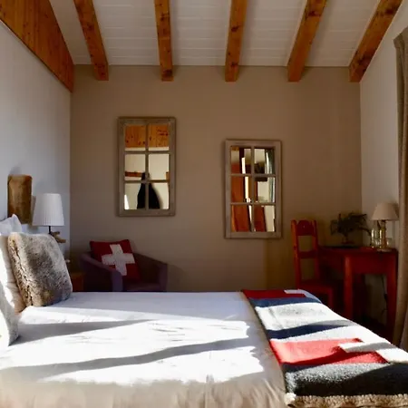 Victoria Retreat & 3*