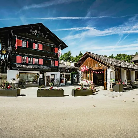 Szálloda Victoria Retreat & 3*